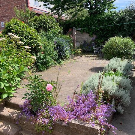 Entire Seaside Home, Sleeps 8, All En-Suite Rooms New Brighton Exterior foto